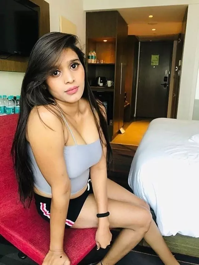 कॉल गर्ल्स सर्विस  काजलगांव